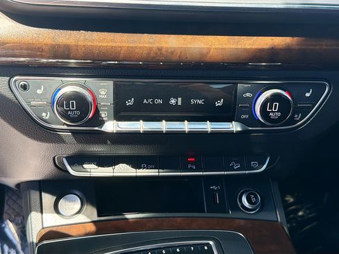 Used 2018 Audi Q5 2.0T Premium Plus AWD/4WD image 23