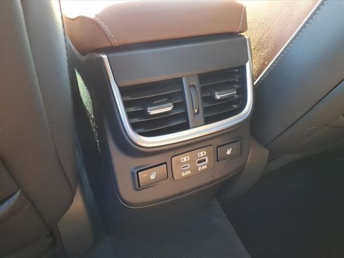 Certified 2025 Subaru Outback Touring XT image 7