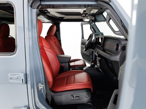 Used 2024 Jeep Wrangler Unlimited Rubicon 392 image 34