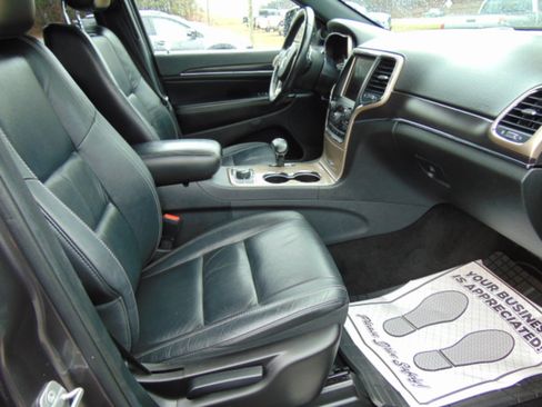 Used 2014 Jeep Grand Cherokee Limited image 48