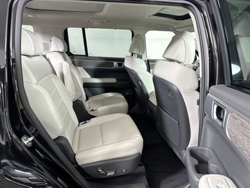 Used 2024 Hyundai Santa Fe Calligraphy image 27