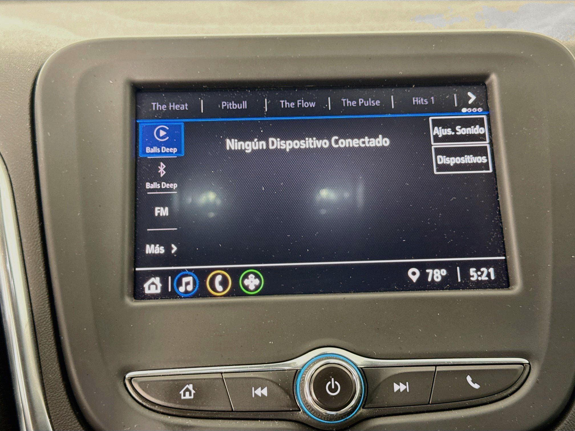 Used 2022 Chevrolet Equinox LS w/ LS Convenience Package FWD image 16