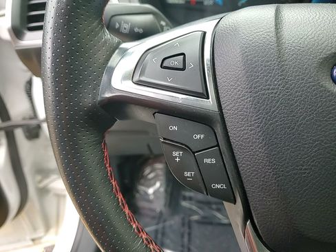 Used 2024 Ford Edge ST-Line image 21