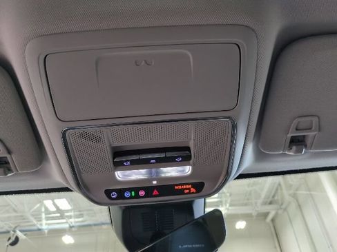 Used 2026 GMC Terrain Denali AWD/4WD image 13