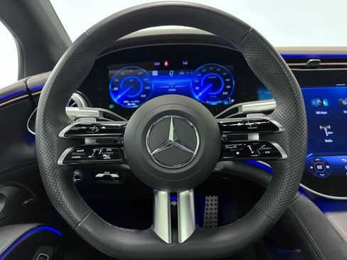Certified 2023 Mercedes-Benz EQS 580 4MATIC Sedan image 20