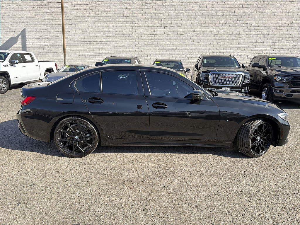 Used 2020 BMW 330i Sedan RWD image 4