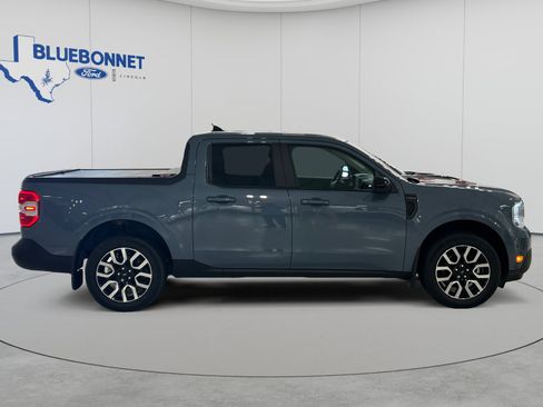 Certified 2024 Ford Maverick Lariat w/ 4K Tow Package AWD/4WD image 4