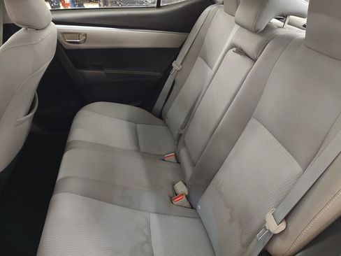 Used 2016 Toyota Corolla LE image 18