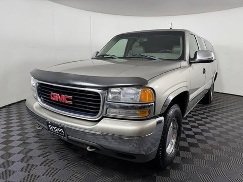 Used 2002 GMC Sierra 1500 4x4 Extended Cab w/ Sierra Professional Pkg image 1