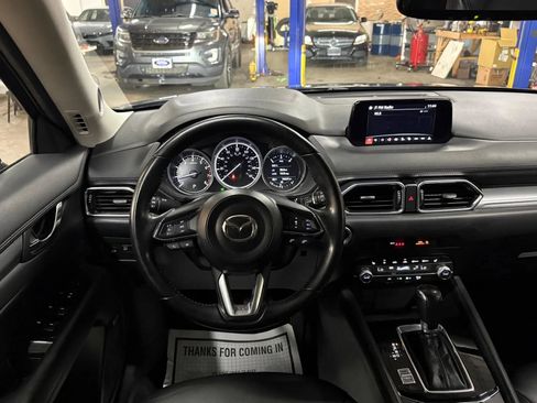 Used 2020 MAZDA CX-5 Touring AWD/4WD image 19