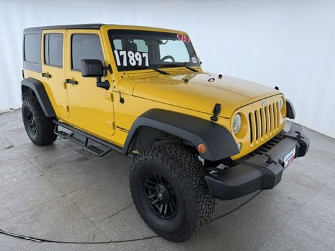 Used 2015 Jeep Wrangler Unlimited Sport w/ Max Tow Package AWD/4WD image 3