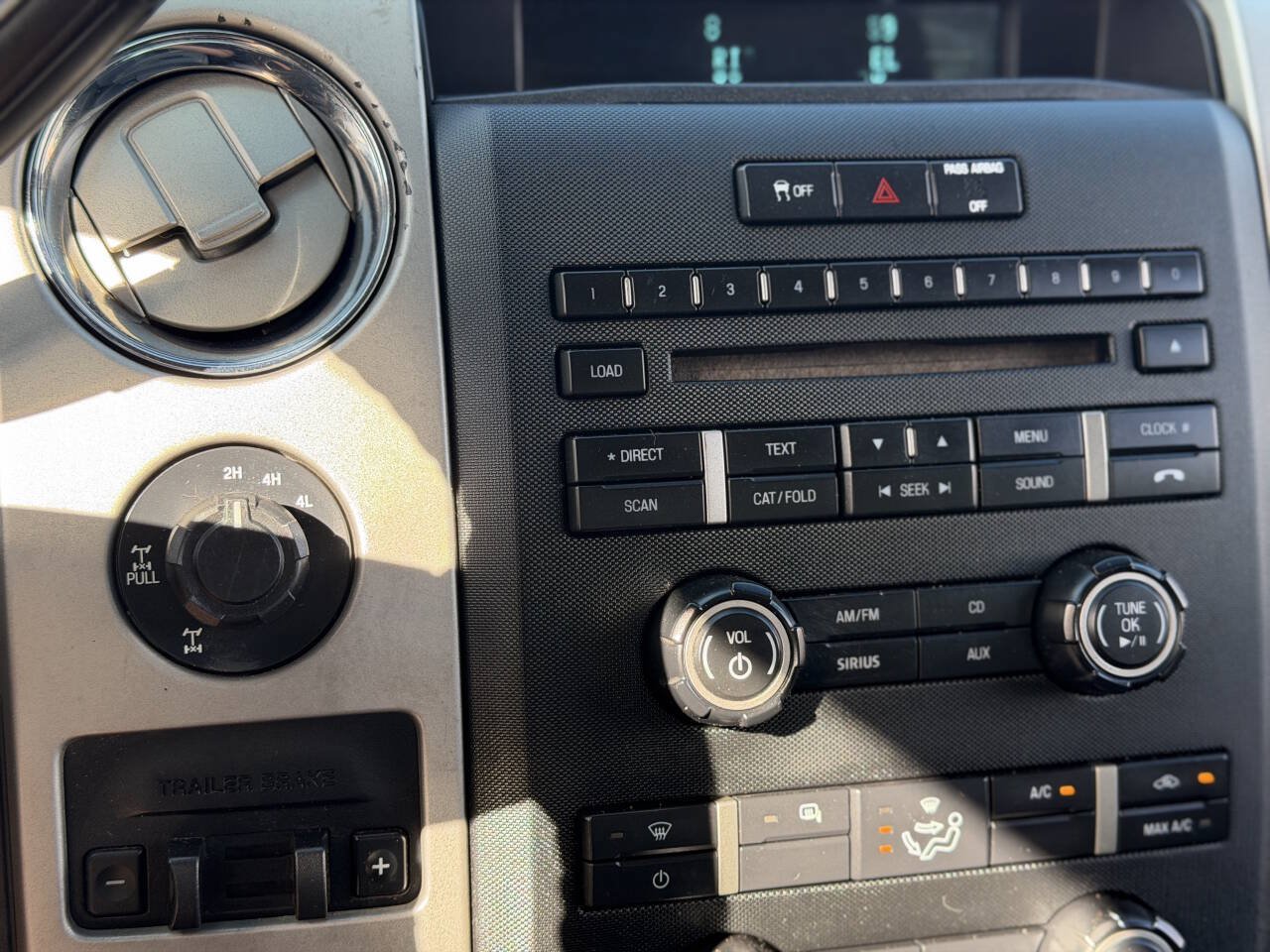 Used 2012 Ford F150 XLT w/ XTR Pkg AWD/4WD image 10