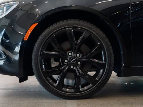 Used 2015 Chrysler 200 S w/ Navigation & Sound Group I AWD/4WD image 7