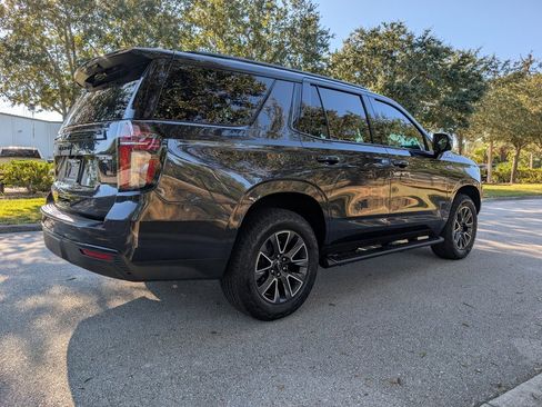 Used 2024 Chevrolet Tahoe Z71 w/ Luxury Package image 9