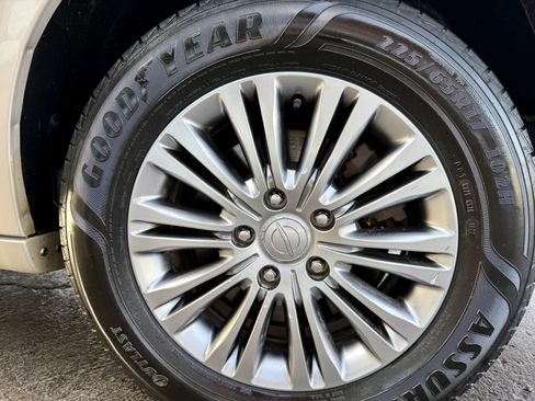 Used 2014 Chrysler Town & Country Touring-L w/ Trailer Tow Group FWD image 28