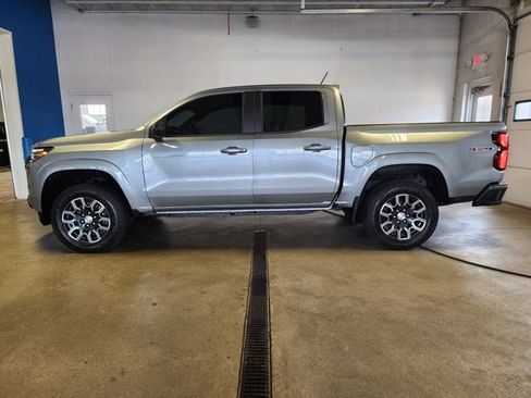 Used 2023 Chevrolet Colorado LT w/ LT Convenience Package III image 1