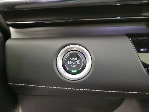 Certified 2024 Cadillac Escalade Sport Platinum w/ LPO, ONYX Package AWD/4WD image 31