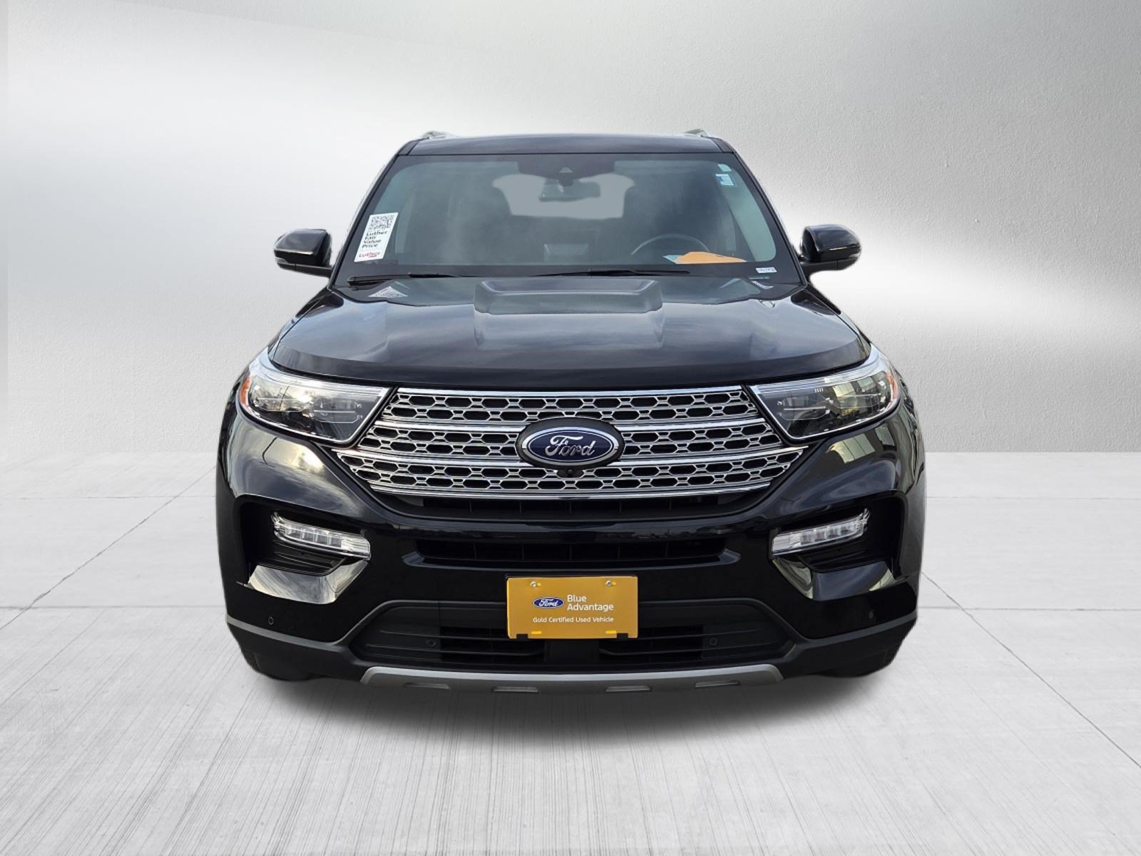 Certified 2024 Ford Explorer Limited w/ Limited Technology Package AWD/4WD image 2