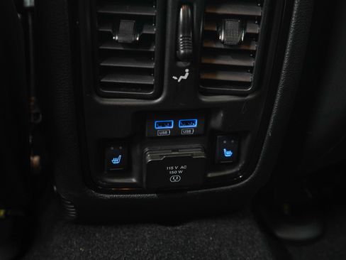 Used 2025 Dodge Durango R/T AWD/4WD image 23