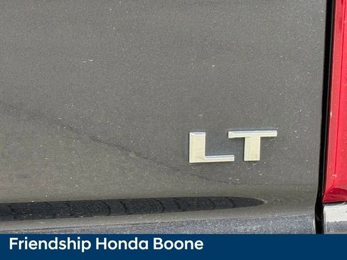 Used 2022 Chevrolet Silverado 1500 LT image 10