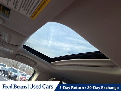 Certified 2022 Ford Maverick Lariat w/ Equipment Group 500A Standard image 20