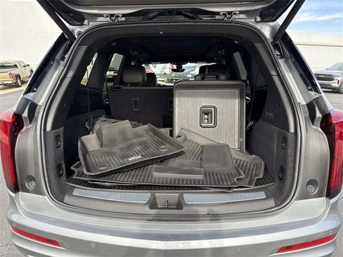 Certified 2024 Cadillac XT6 Premium Luxury w/ Platinum Package image 5
