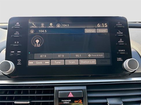 Used 2019 Honda Accord EX image 14