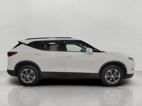 Used 2024 Chevrolet Blazer LT w/ LPO, Floor Liner Package AWD/4WD image 11