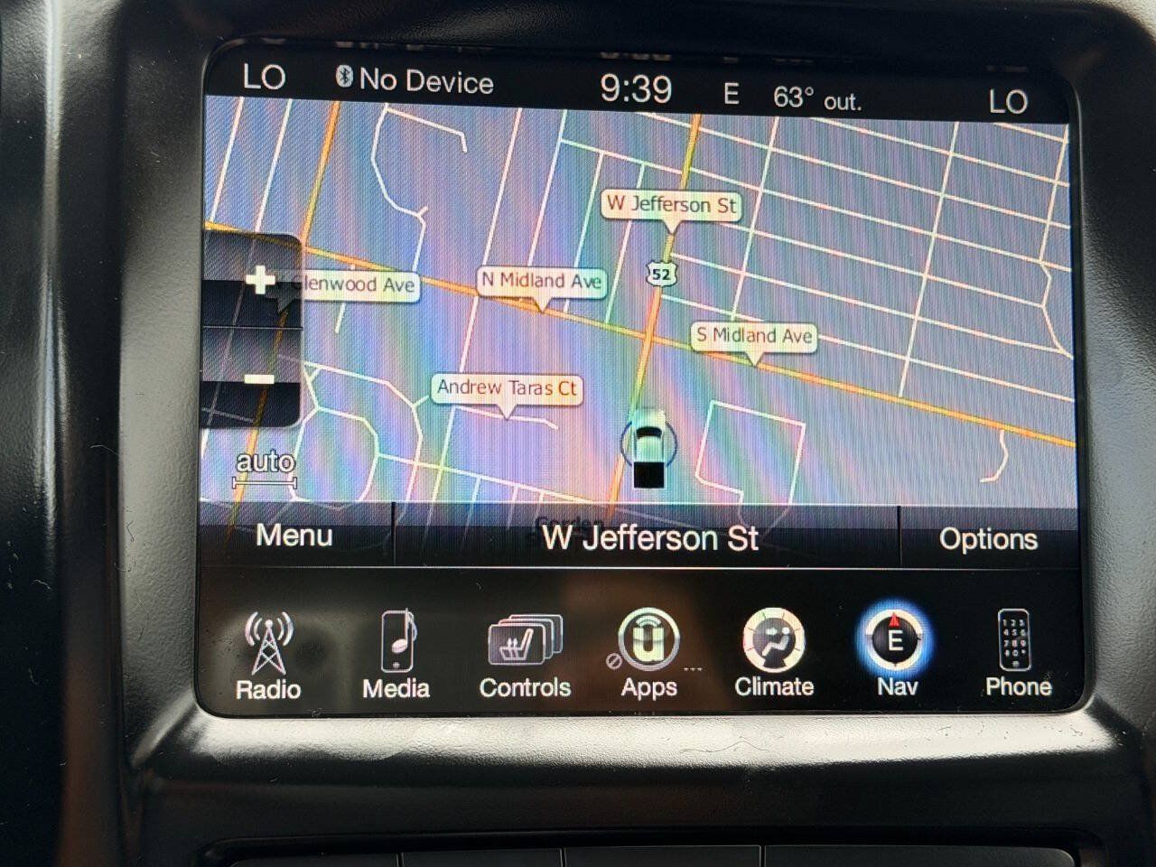 Used 2018 Jeep Cherokee Limited w/ Trailer Tow Group AWD/4WD image 45
