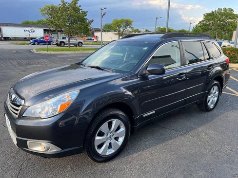 Used 2012 Subaru Outback 2.5i Limited AWD/4WD image 6