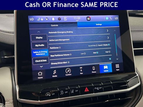 Certified 2023 Jeep Compass Limited w/ Elite Group AWD/4WD image 25