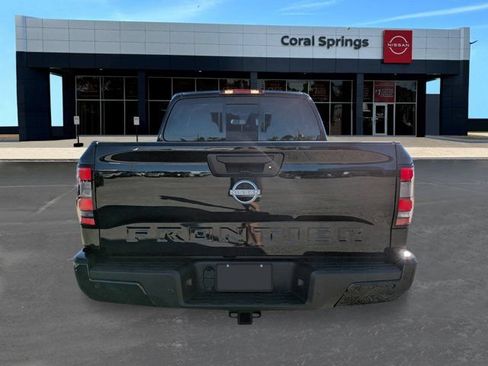 New 2026 Nissan Frontier SV w/ SV Convenience Package RWD image 4