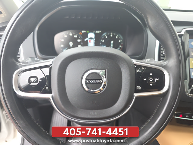 Used 2016 Volvo XC90 T6 Momentum w/ Momentum Plus Package AWD/4WD image 16