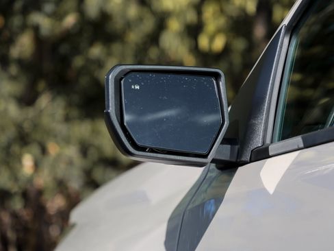 New 2026 GMC Canyon AT4 image 12