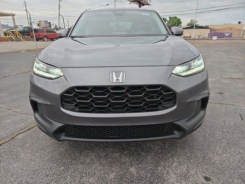 Used 2023 Honda HR-V LX image 3