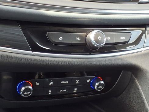 Used 2020 Buick Enclave Essence w/ Sport Touring Edition image 24