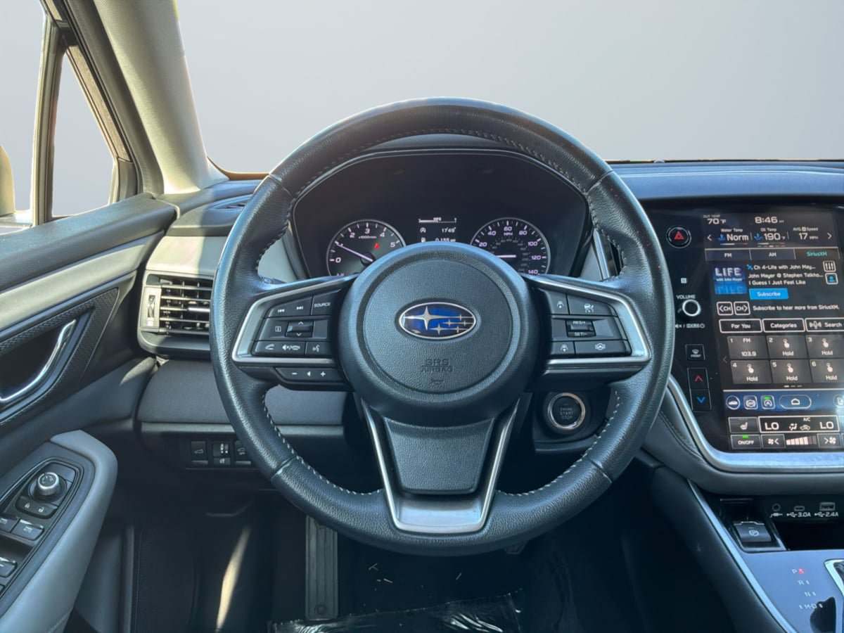 Used 2023 Subaru Outback Premium AWD/4WD image 11