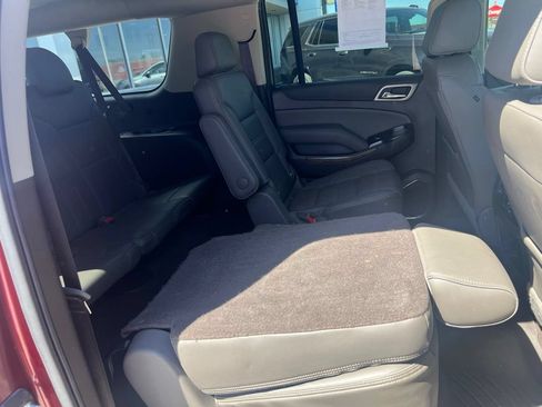 Used 2020 GMC Yukon XL Denali w/ Denali Ultimate Package AWD/4WD image 16