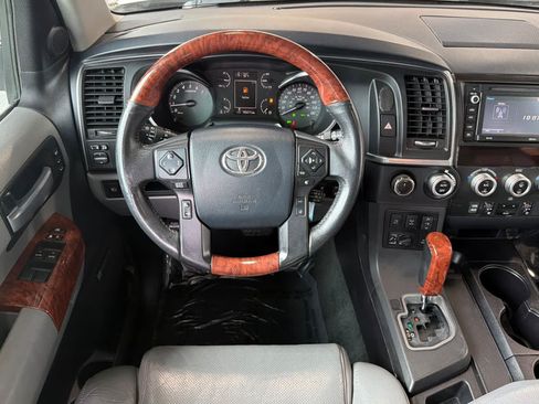 Used 2018 Toyota Sequoia Platinum w/ Carpet Mat Package AWD/4WD image 16