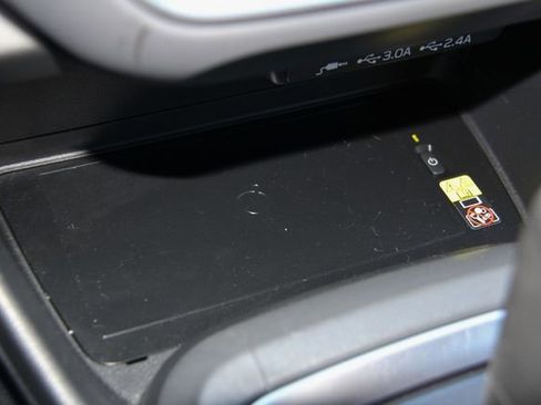 Certified 2025 Subaru Crosstrek 2.0i Premium image 29