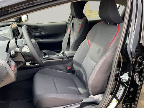 New 2026 Toyota Prius Plug-In Hybrid FWD image 9