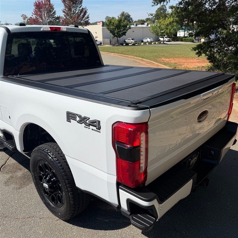 Used 2024 Ford F250 Lariat w/ Black Appearance Package AWD/4WD image 5