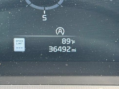 Used 2025 Kia Telluride S AWD/4WD image 22
