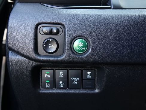 Used 2018 Honda Ridgeline RTL-E image 27