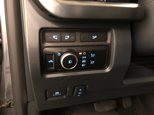 Used 2024 Ford F250 Lariat w/ Lariat Ultimate Package AWD/4WD image 19