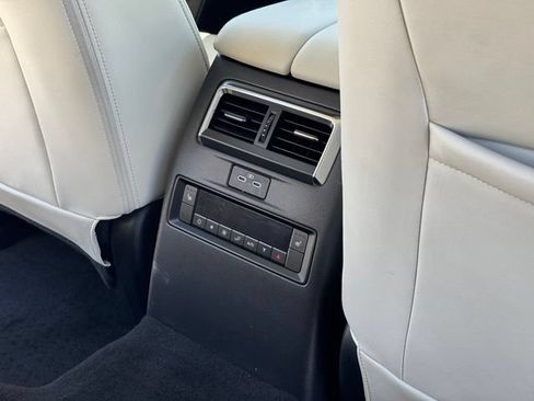 Certified 2024 MAZDA CX-90 Plug-In Hybrid w/ Premium Plus AWD/4WD image 23