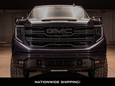 Used 2022 GMC Sierra 1500 AT4 w/ AT4 Premium Package image 4