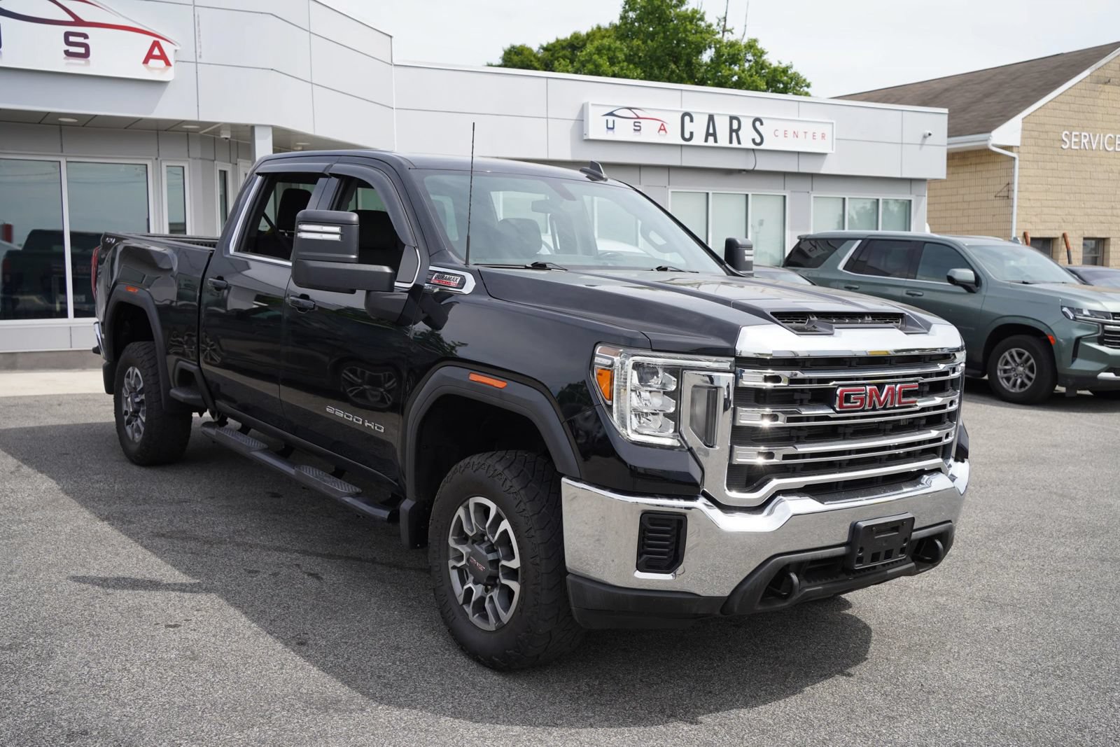 Used 2023 GMC Sierra 2500 SLE AWD/4WD image 3