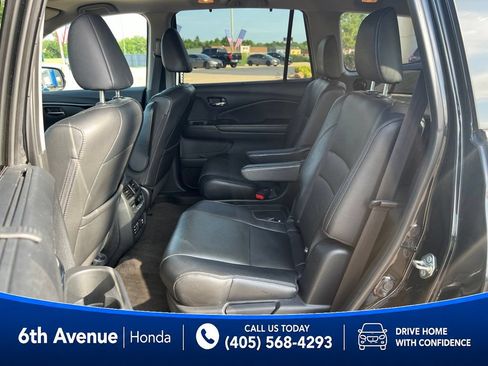 Used 2017 Honda Pilot Elite image 22