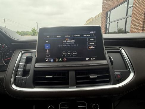Used 2021 Chevrolet Tahoe LT w/ Rear Media and Nav Package AWD/4WD image 29